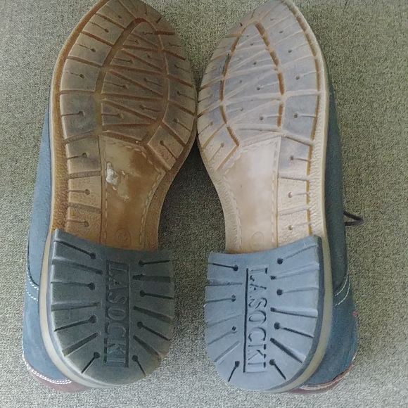 Leather shoes, European size 42/ Canadian 8, Blue color, great condition - Picture 7 of 10